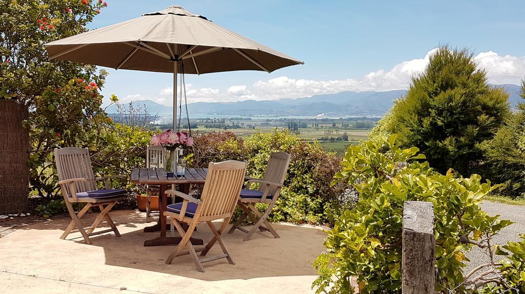 Golden Hills Farm Cottage Nelson Bagian luar foto